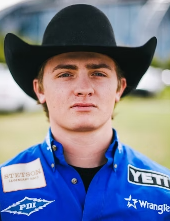 What's Harder To Ride A Bull Or A Bronc? 4 champion rider Wright - Omak Stampede