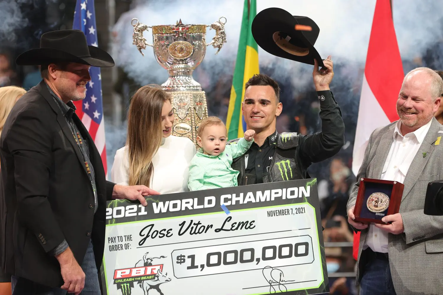 How Much Money Did Jose Vitor Leme Make? 2 How Much Money Did Jose Vitor Leme Make?